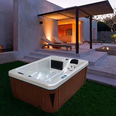 2つのリビング付きの庭温泉 家族のための屋外マッサージ スパ プール LEDライト付きの自由立体浴槽