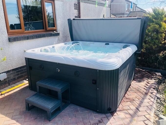 庭 5 席 豪華 マッサージ スパ バスタブ 屋外 ウォーターバ ウォーターバ アクリル フリースタンド スパ バン ヴィラ
