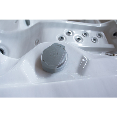 16 つのエアジェットと電気暖房